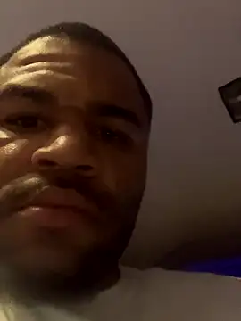 Snapshot of kingtaydo chatting on 11-10-25, 09:14 kingtaydo online show from 11-10-25, 09:14