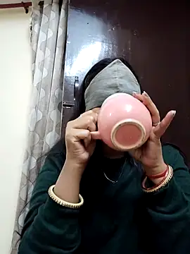 Snapshot of Kajal-baby07 chatting on 02-19-26, 05:37 Kajal-baby07 online show from 02-19-26, 05:37