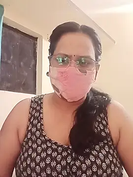 Snapshot of Your-vipasha chatting on 07-10-26, 03:12 Your-vipasha online show from 07-10-26, 03:12