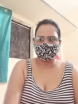 Snapshot of Your-vipasha chatting on 07-08-26, 05:08 Your-vipasha online show from 07-08-26, 05:08