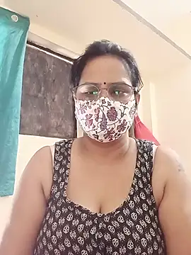 Snapshot of Your-vipasha chatting on 07-04-26, 06:42 Your-vipasha online show from 07-04-26, 06:42