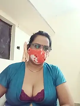 Snapshot of Your-vipasha chatting on 06-20-26, 08:36 Your-vipasha online show from 06-20-26, 08:36