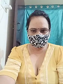 Snapshot of Your-vipasha chatting on 06-11-26, 05:54 Your-vipasha online show from 06-11-26, 05:54