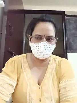 Snapshot of Your-vipasha chatting on 06-07-26, 10:04 Your-vipasha online show from 06-07-26, 10:04