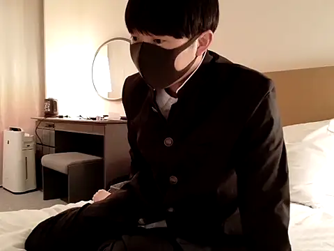 Snapshot of shin_brief chatting on 12-16-25, 03:49 shin brief online show from 12-16-25, 03:49