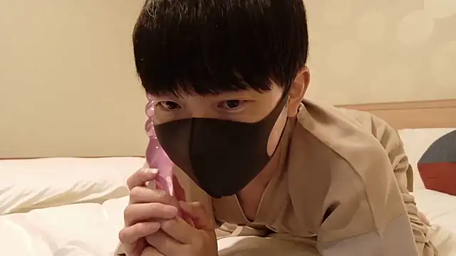 Snapshot of shin_brief chatting on 09-17-25, 01:13 shin brief online show from 09-17-25, 01:13