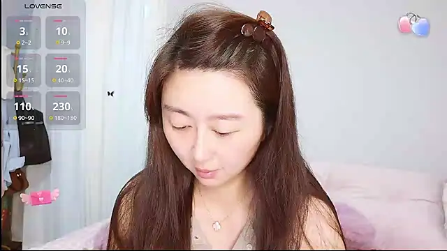 Snapshot of Diva_VVN chatting on 07-04-26, 12:17 Diva VVN online show from 07-04-26, 12:17