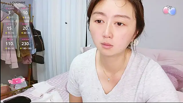 Snapshot of Diva_VVN chatting on 07-06-26, 12:06 Diva VVN online show from 07-06-26, 12:06