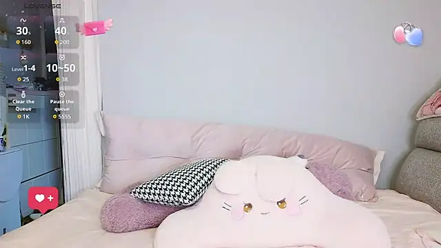 Snapshot of Diva_VVN chatting on 05-25-26, 12:10 Diva VVN online show from 05-25-26, 12:10