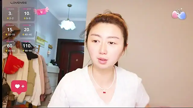 Snapshot of Diva_VVN chatting on 05-14-26, 12:18 Diva VVN online show from 05-14-26, 12:18