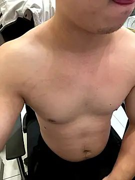 tw boy520 online show from 01-13-26, 05:17