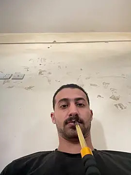 Hehjehjeqll online show from 04-13-26, 08:18