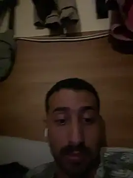 Hehjehjeqll online show from 04-18-26, 12:35