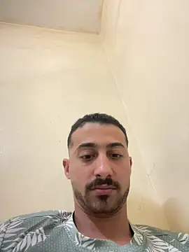 Hehjehjeqll online show from 05-14-26, 03:58