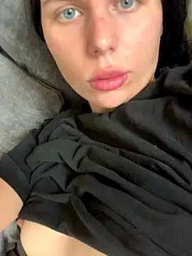 ksenia123 online show from 09-09-25, 10:36