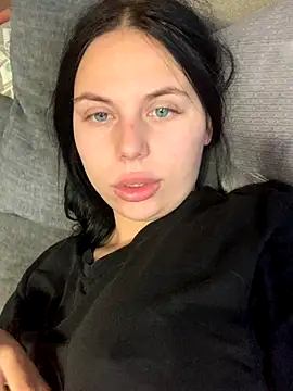 ksenia123 online show from 11-08-25, 07:45