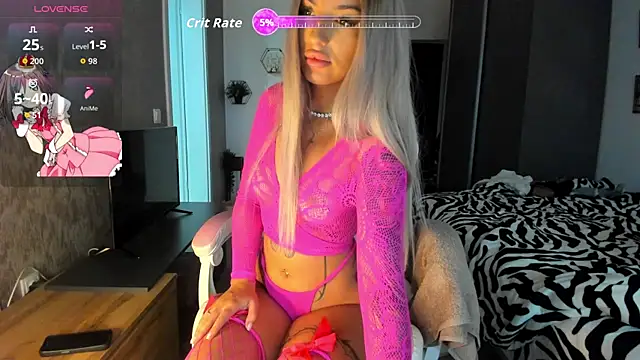 Snapshot of Anya_Belle chatting on 11-11-25, 05:57 Anya Belle online show from 11-11-25, 05:57