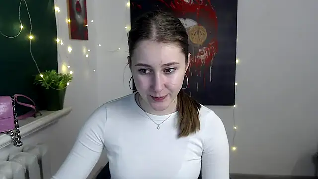 Milka kamila online show from 12-18-25, 05:06