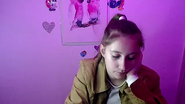 Milka kamila online show from 09-25-25, 12:44