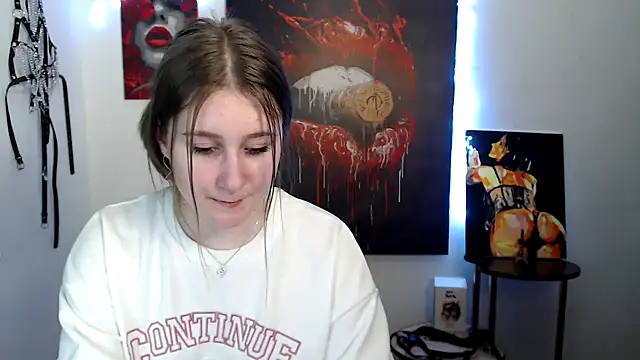 Snapshot of Milka_kamila chatting on 03-02-26, 02:57 Milka kamila online show from 03-02-26, 02:57