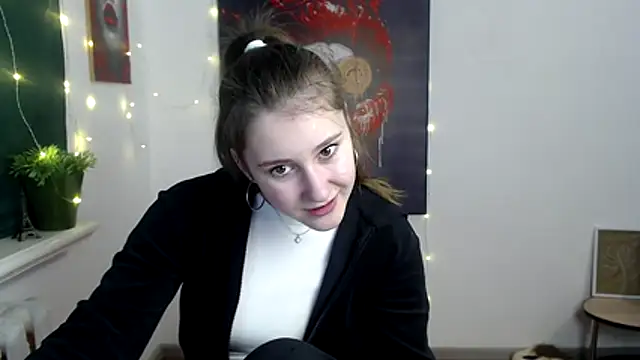 Milka kamila online show from 01-08-26, 12:55