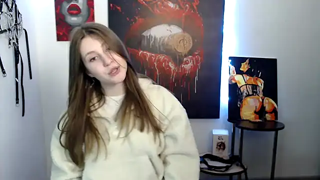 Milka kamila online show from 03-06-26, 02:34