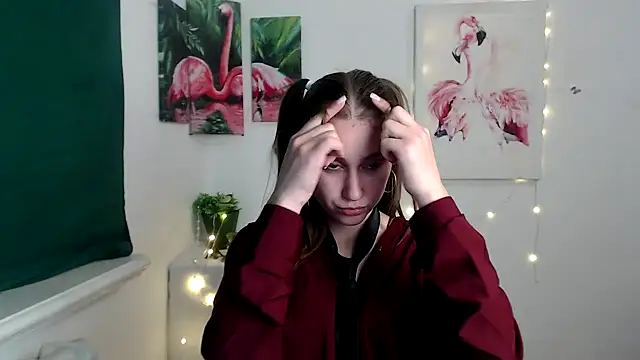 Milka kamila online show from 10-31-25, 02:02