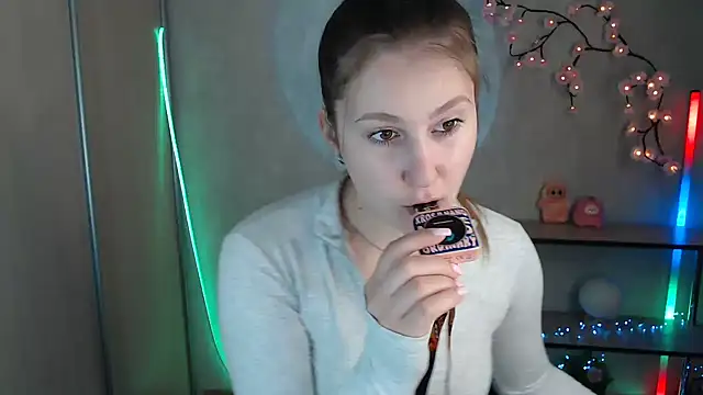 Milka kamila online show from 05-25-26, 12:37