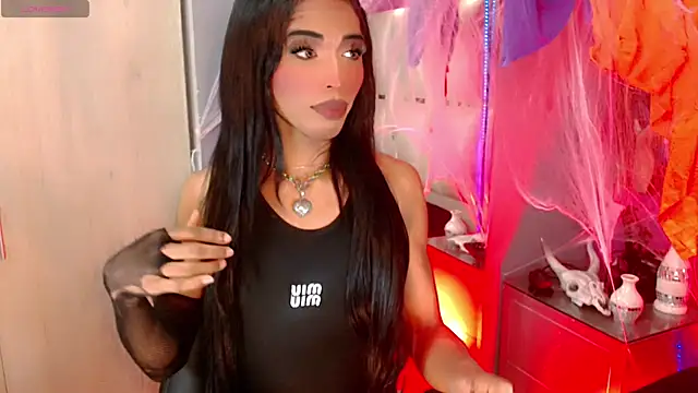 BabyAmatiis  online show from 10-28-25, 10:47