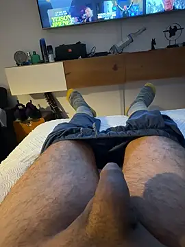 andres52720 online show from 02-05-26, 02:07