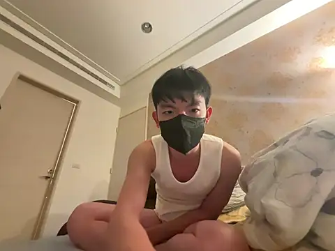 Snapshot of kaikai1335 chatting on 02-02-26, 02:49 kaikai1335 online show from 02-02-26, 02:49