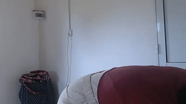 Missforever online show from 10-30-25, 02:36