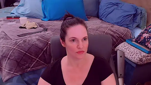 ninajaymes online show from 11-16-25, 03:00