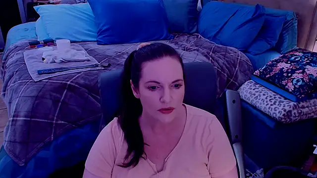 Snapshot of ninajaymes chatting on 05-07-26, 10:24 ninajaymes online show from 05-07-26, 10:24