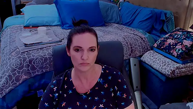 Snapshot of ninajaymes chatting on 06-17-26, 10:08 ninajaymes online show from 06-17-26, 10:08