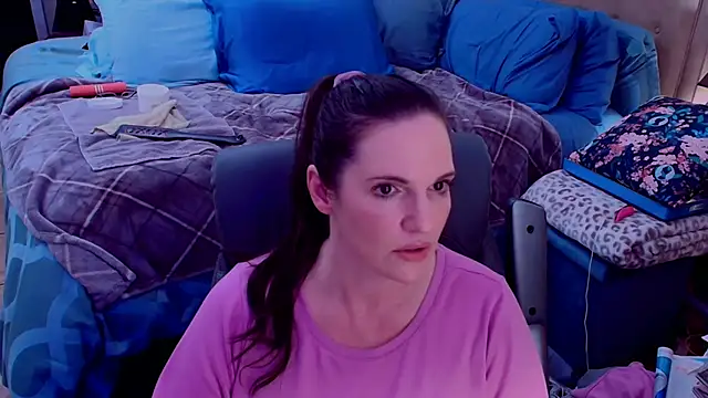 ninajaymes online show from 04-07-26, 01:02