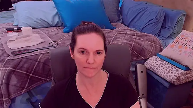 ninajaymes online show from 11-30-25, 02:45