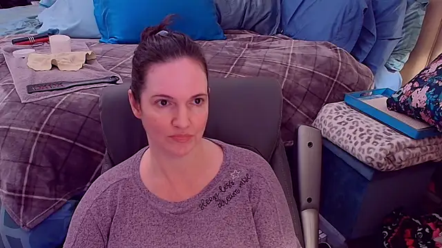 ninajaymes online show from 10-28-25, 11:36