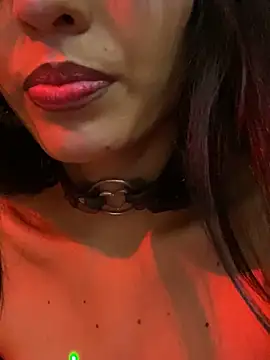 Snapshot of Daisys_Fun chatting on 10-26-25, 12:44 Daisys Fun online show from 10-26-25, 12:44