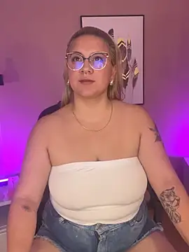 hollie joliie online show from 09-25-25, 12:00