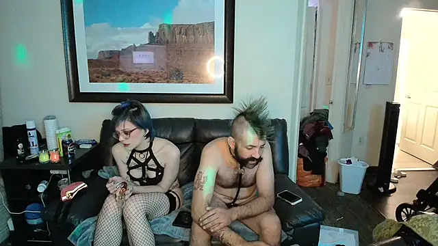 Longdongsilver 323 online show from 11-27-25, 01:50