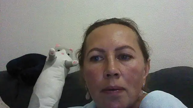 Snapshot of Loxiva chatting on 11-03-25, 03:59 Loxiva online show from 11-03-25, 03:59
