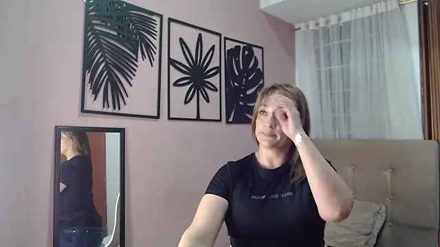 Snapshot of amara_rousse1 chatting on 07-02-26, 12:55 amara rousse1 online show from 07-02-26, 12:55