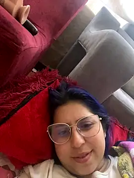 Snapshot of honeyviviss chatting on 09-09-25, 12:47 honeyviviss online show from 09-09-25, 12:47