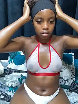 Littlebunny33 online show from 06-10-26, 11:28