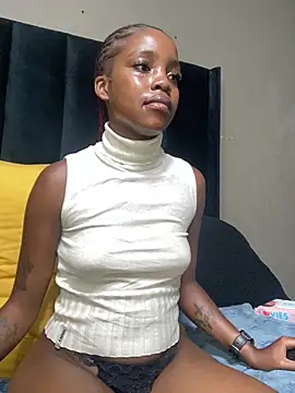 Littlebunny33 online show from 03-24-26, 07:58