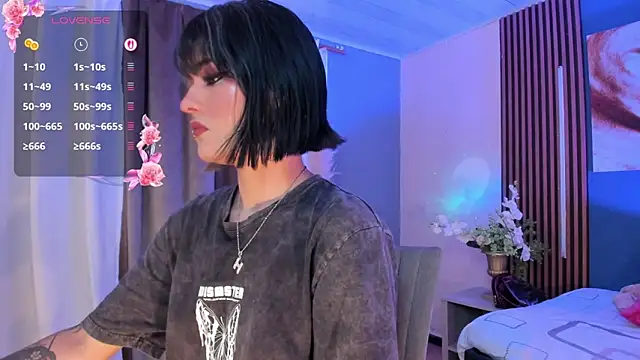 Snapshot of La_Diabla_111_ chatting on 02-21-26, 08:55 La Diabla 111 online show from 02-21-26, 08:55