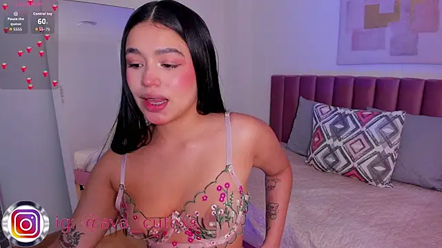 AvaScott  online show from 10-08-25, 04:29