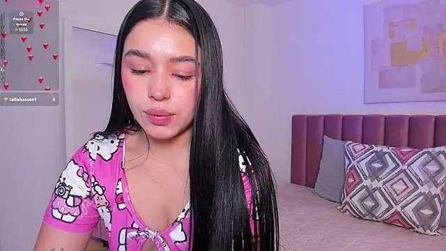 AvaScott  online show from 10-07-25, 05:25