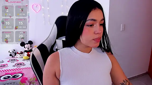 AvaScott  online show from 01-07-26, 06:57